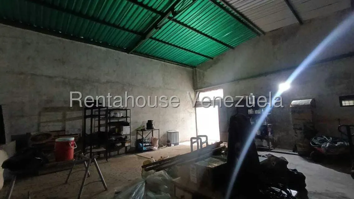 Comercial (Local Comercial) en Alquiler en Zona Centro, Aragua - 24