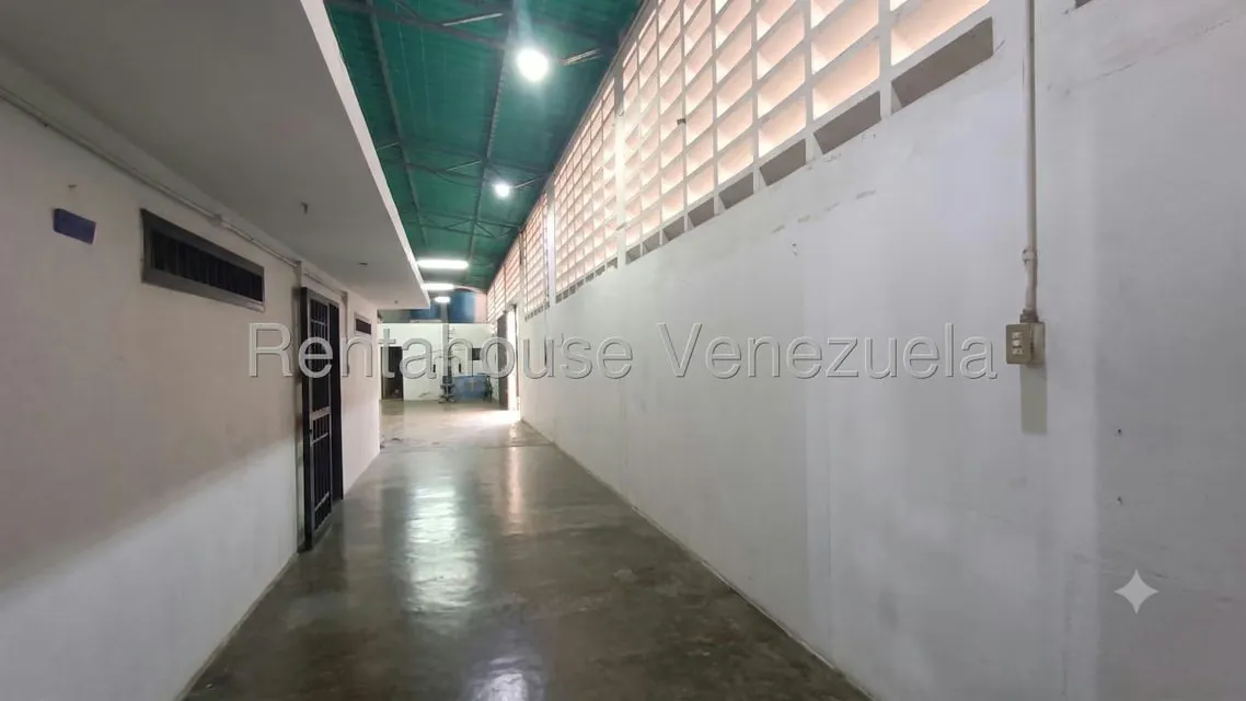 Comercial (Local Comercial) en Alquiler en Zona Centro, Aragua - 9