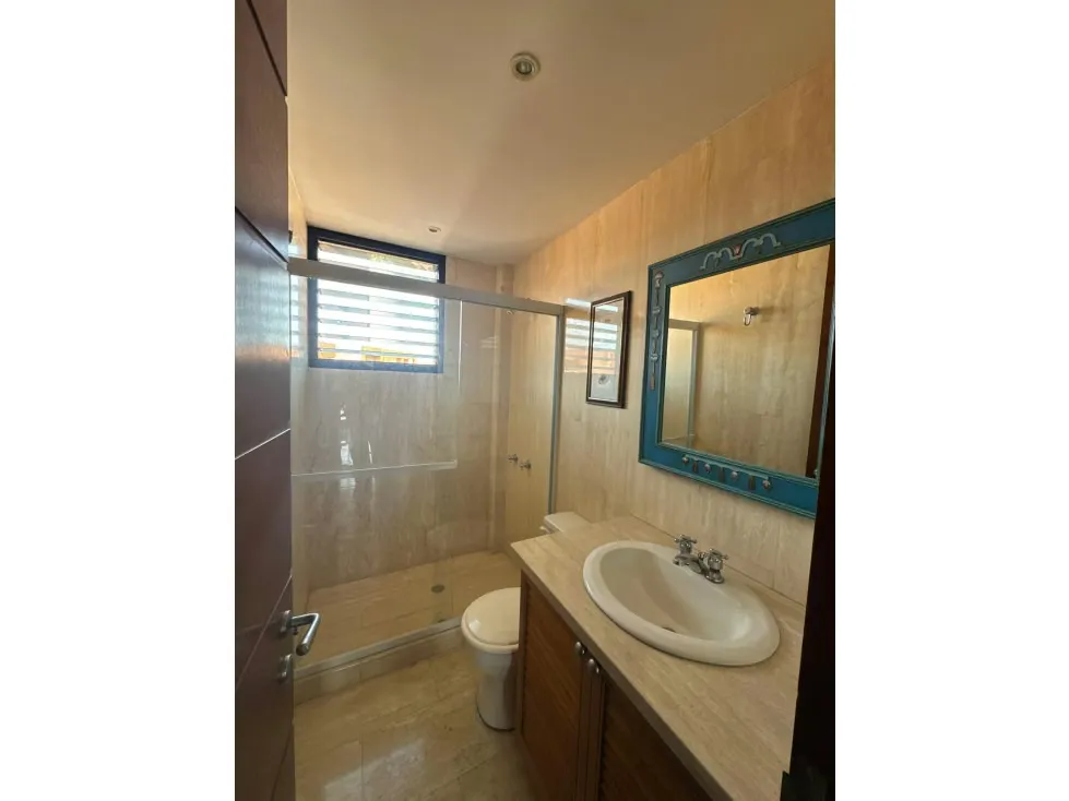 Se vende/alquila PH 354,95m² 3h+1s/5b+1s/4e Los Samanes - 16