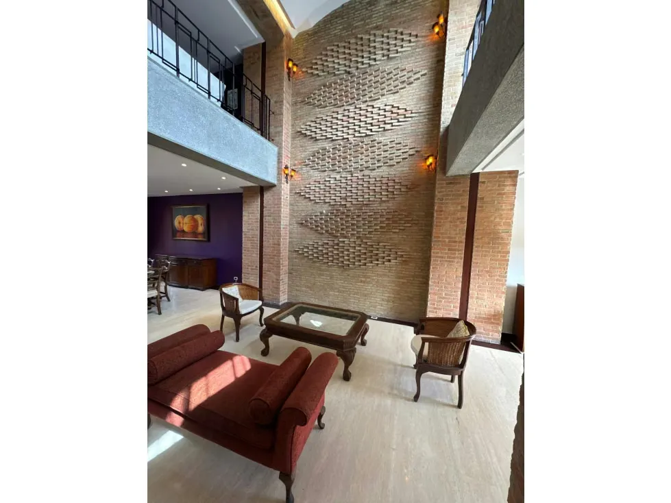 Se vende/alquila PH 354,95m² 3h+1s/5b+1s/4e Los Samanes - 7