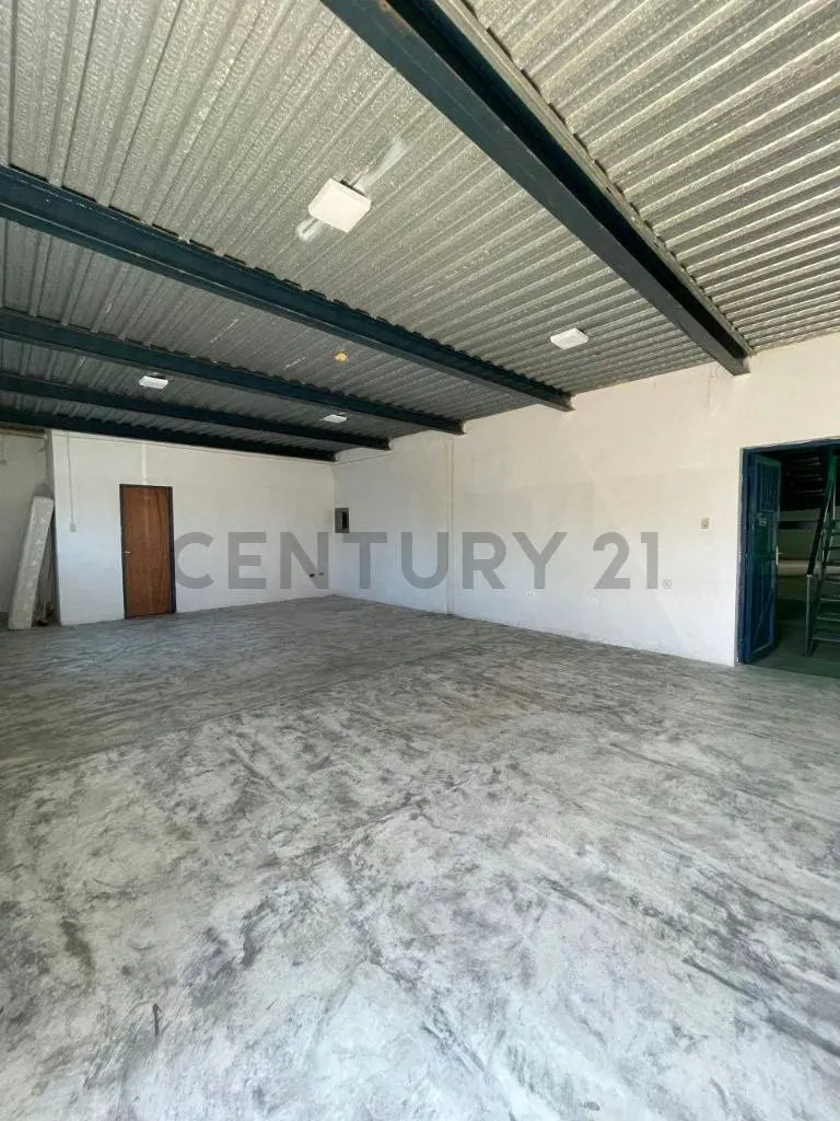Venta de Galpón en Terrazas de Castillito - 3