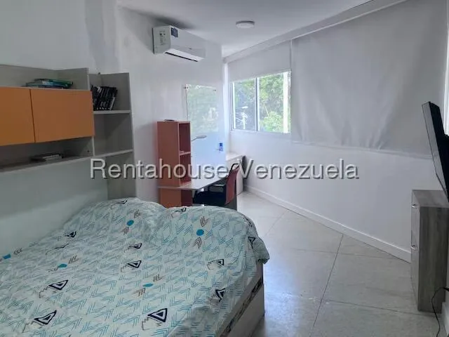 Apartamento (1 Nivel) en Venta en Los Chorros, Distrito Metropolitano - 19