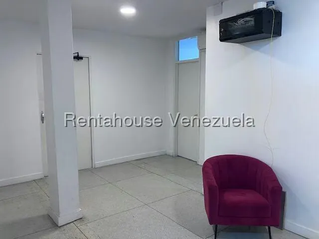 Apartamento (1 Nivel) en Venta en Los Chorros, Distrito Metropolitano - 29