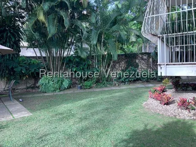 Apartamento (1 Nivel) en Venta en Los Chorros, Distrito Metropolitano - 32