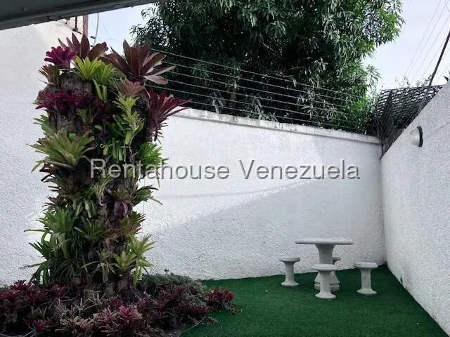 Apartamento (1 Nivel) en Venta en Los Chorros, Distrito Metropolitano - 34