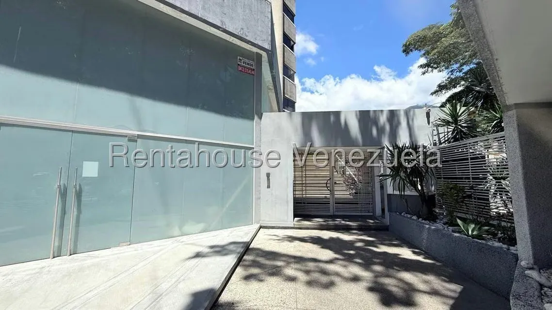 Apartamento (1 Nivel) en Venta en Los Dos Caminos, Distrito Metropolitano - 52
