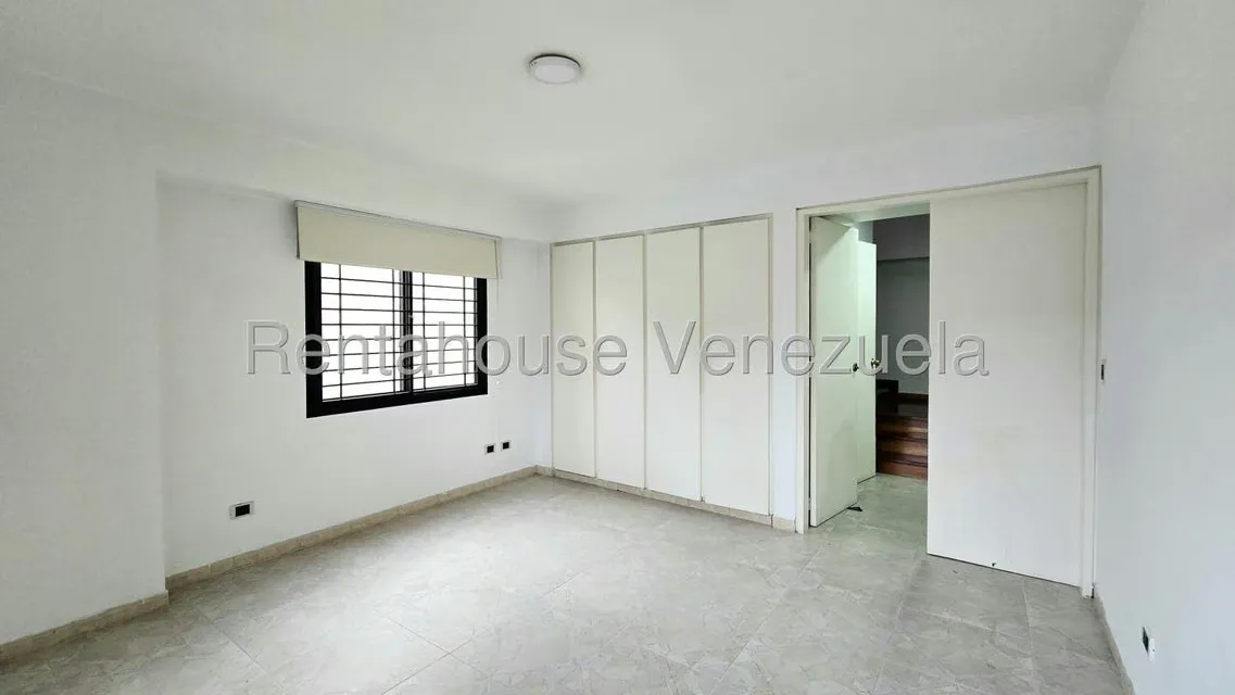 Apartamento (Duplex) en Venta en Terrazas del Avila, Distrito Metropolitano - 16