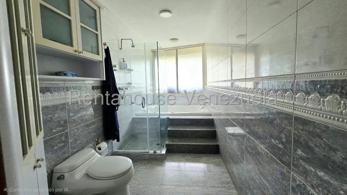 Apartamento (Duplex) en Venta en Terrazas del Avila, Distrito Metropolitano - 25