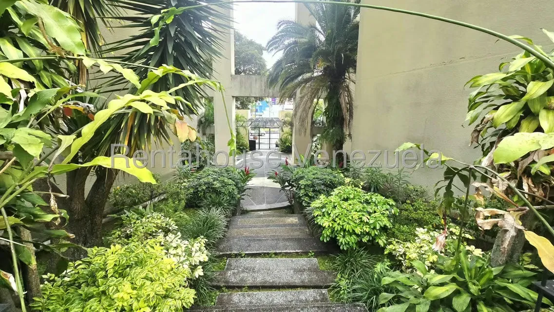 Apartamento (Duplex) en Venta en Terrazas del Avila, Distrito Metropolitano - 34