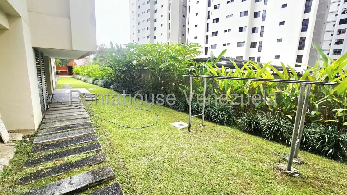 Apartamento (Duplex) en Venta en Terrazas del Avila, Distrito Metropolitano - 38