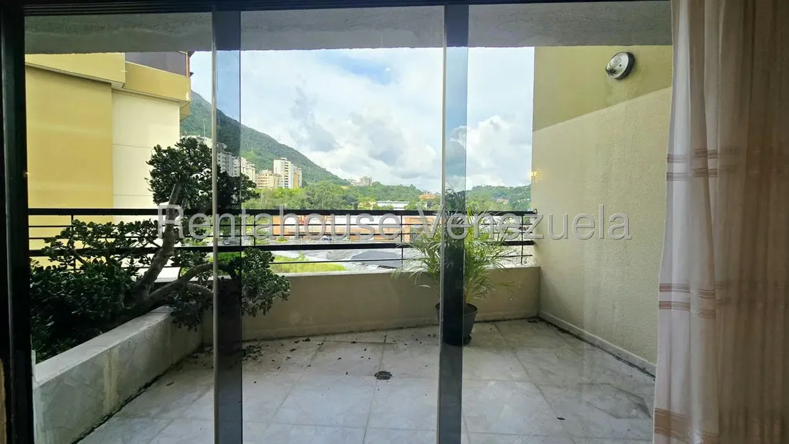 Apartamento (Duplex) en Venta en Terrazas del Avila, Distrito Metropolitano - 6