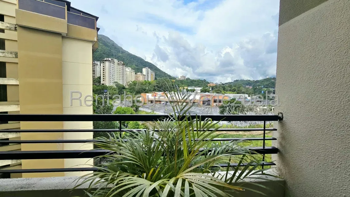 Apartamento (Duplex) en Venta en Terrazas del Avila, Distrito Metropolitano - 7