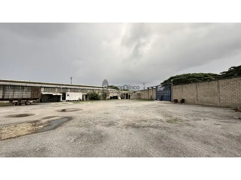 Terreno Industrial y Comercial de 5.500 m² TCL T 10292893