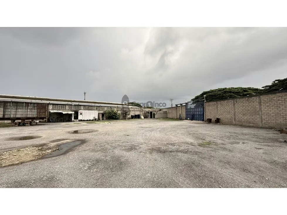 Terreno Industrial y Comercial de 5.500 m² TCL T 10292893