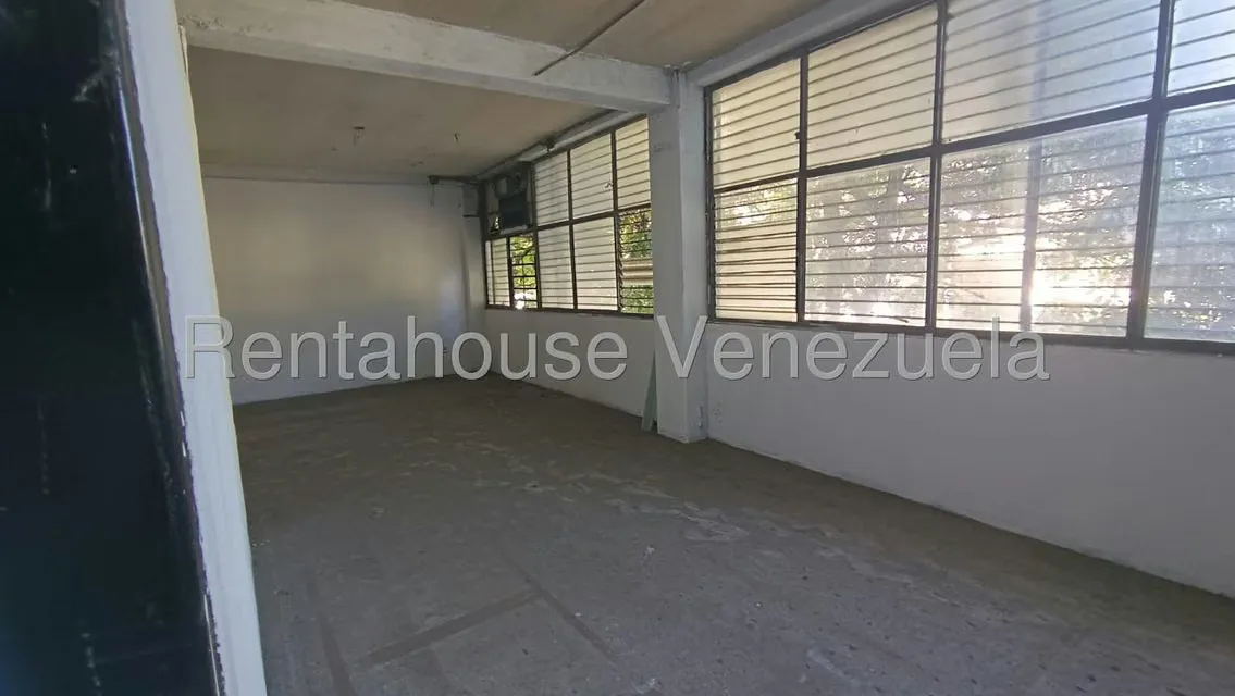 Local Comercial en Alquiler en Catia, Distrito Metropolitano - 6