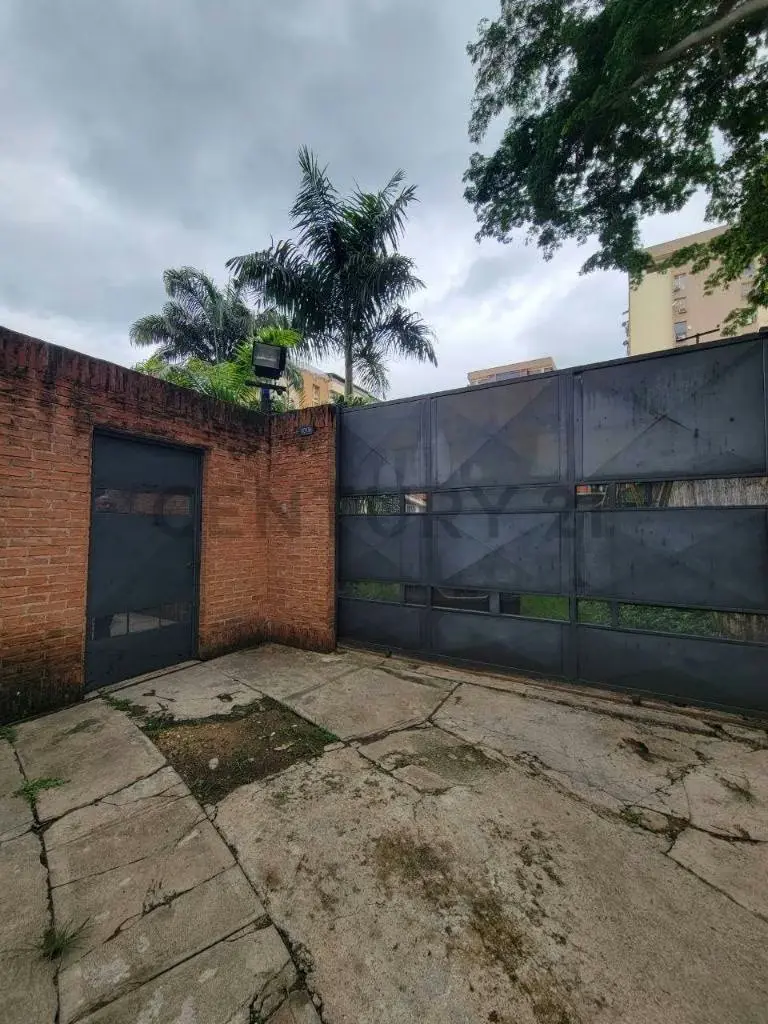 NVERSIONISTA Vendo 3 casas a remodelar en Av Bolivar Norte - 6