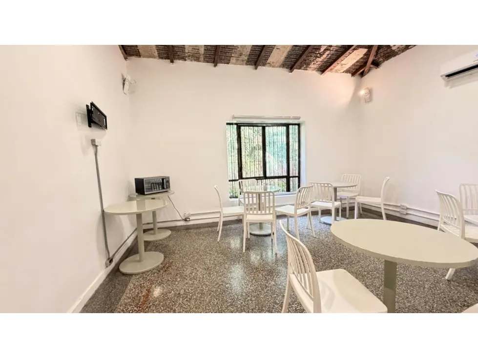 Casa Comercial En Alta Florida venta y Alquiler 699m2 - 6