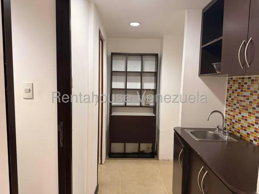 Local Comercial en Alquiler en La Tahona, Distrito Metropolitano - 3