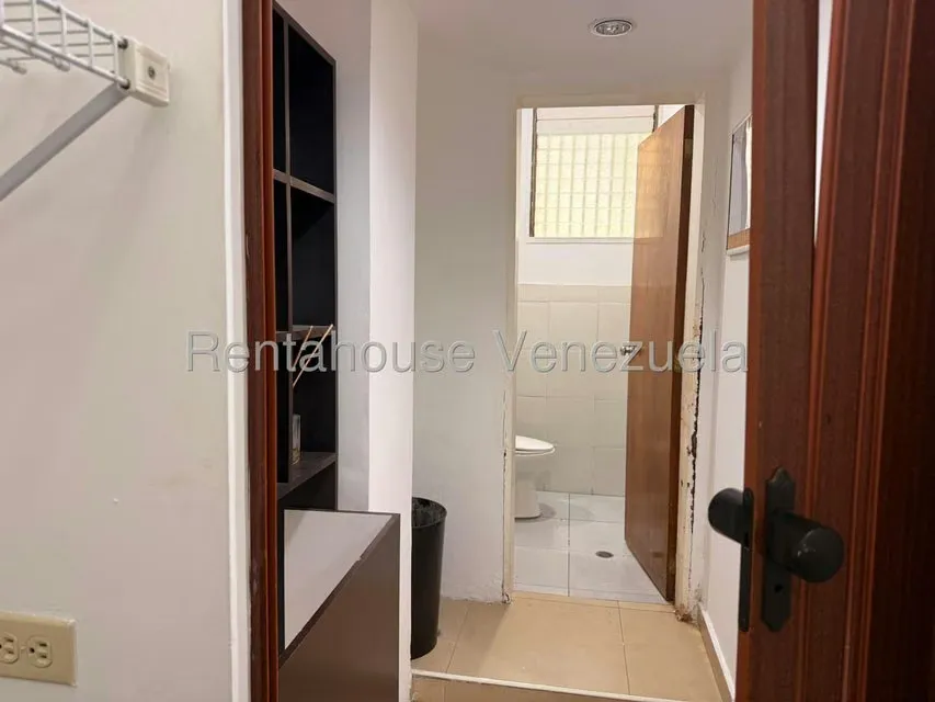 Local Comercial en Alquiler en La Tahona, Distrito Metropolitano - 8