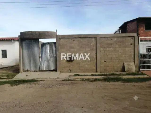 Parcela con Bienhechuría urb los olivos