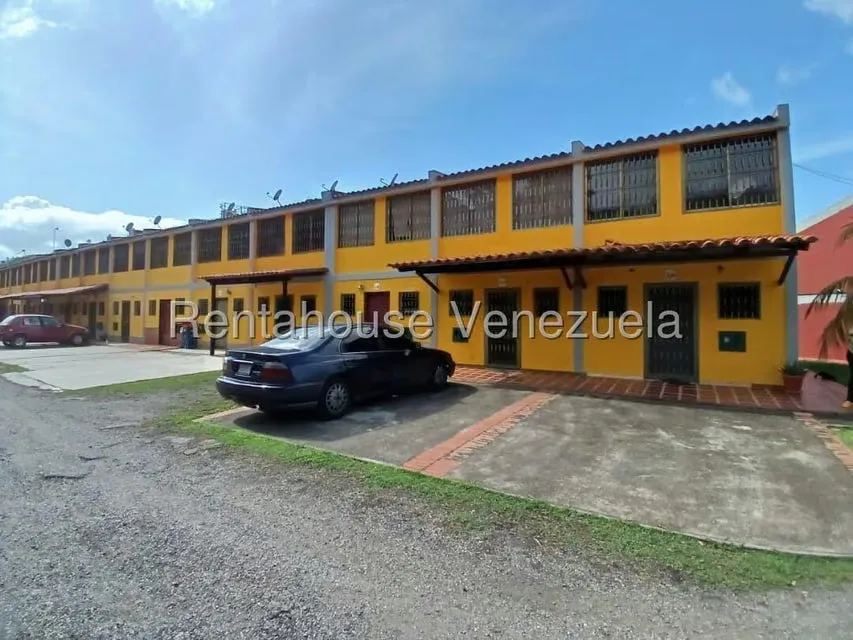 Townhouse (Duplex) en Venta en Ciudad Balneario Higuerote, Miranda - 23