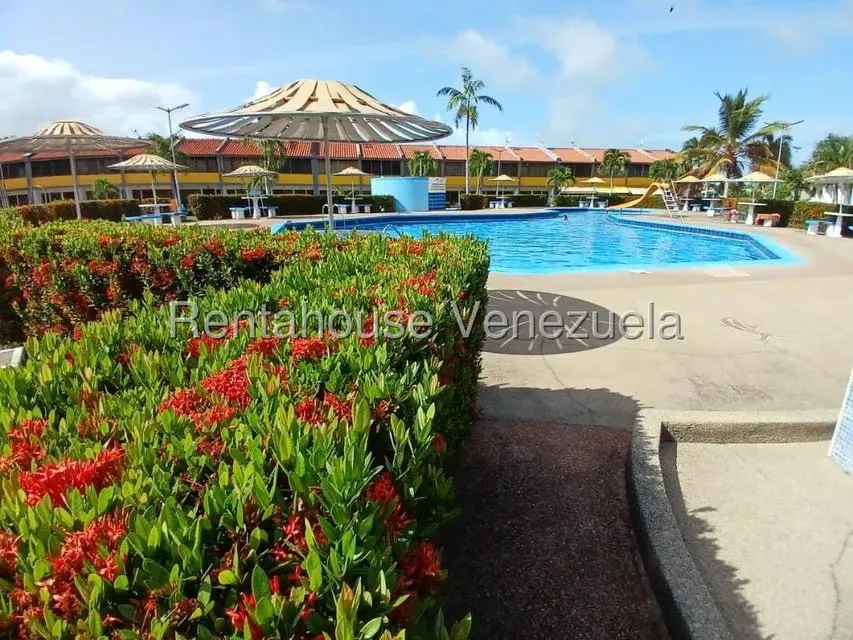 Townhouse (Duplex) en Venta en Ciudad Balneario Higuerote, Miranda - 26