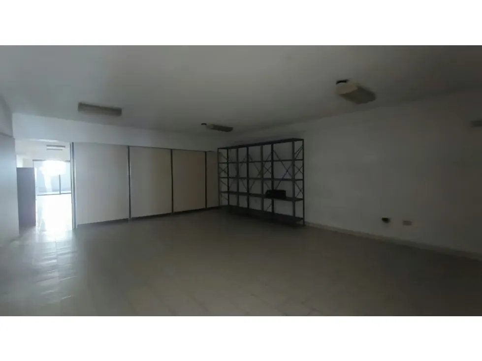 Se vende oficina/local 400m2 Santa Rosalía 6503 - 13