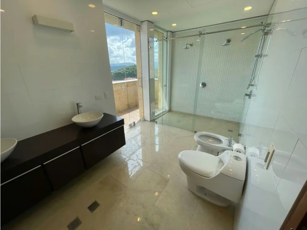 Vendo/alquilo PH 400m2 3h+s/3.5b+s/5p Mirador de los Campitos 7357 - 11