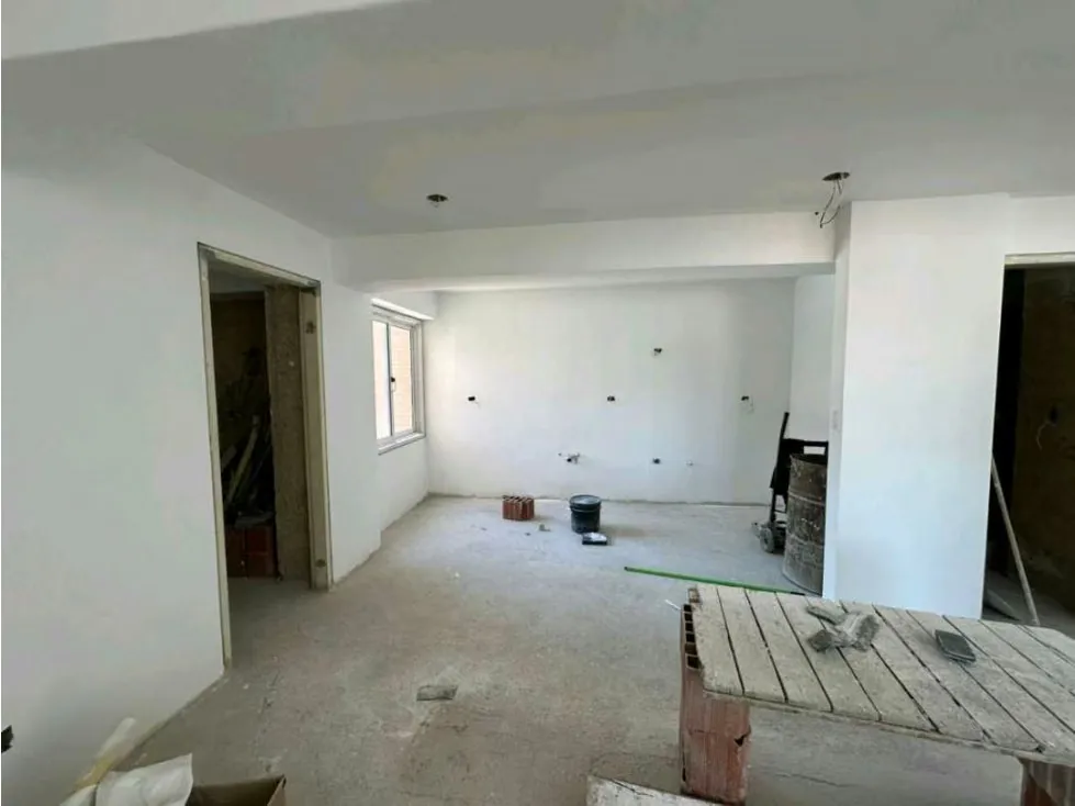 Se vende PH Res. 801 Urb. El rosal - 7