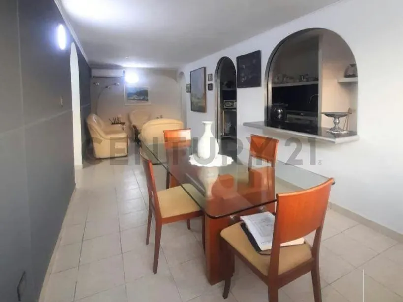 se vende apartamento en la pastorena - 2