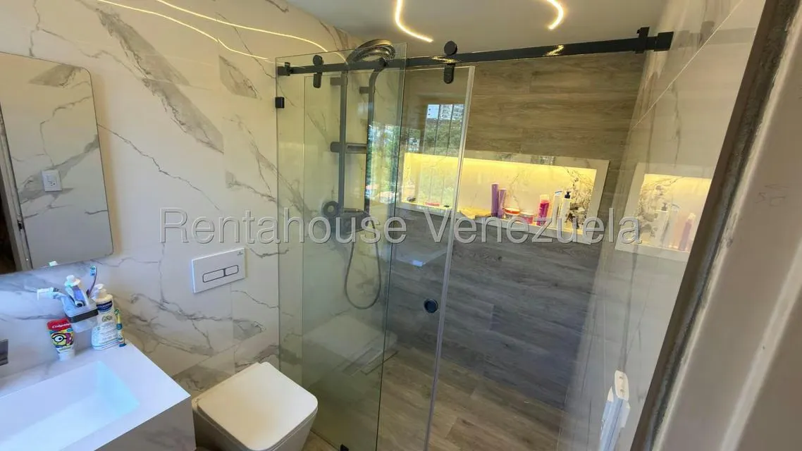 Apartamento (1 Nivel) en Venta en Baruta, Distrito Metropolitano - 23