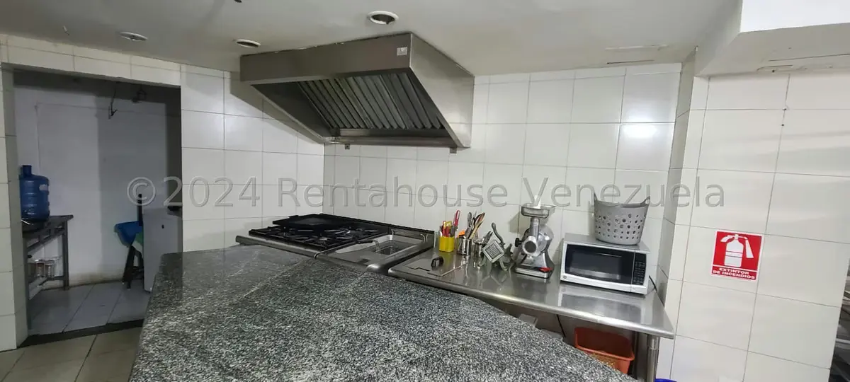 Local Comercial en Venta en Macaracuay, Distrito Metropolitano - 9
