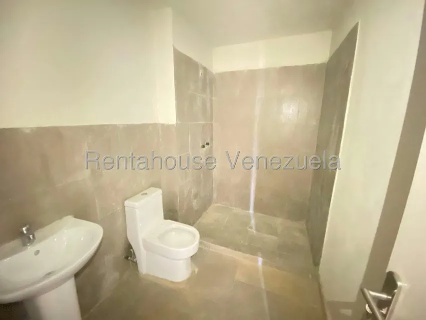 Apartamento (1 Nivel) en Venta en La Piedad Sur, Lara - 13