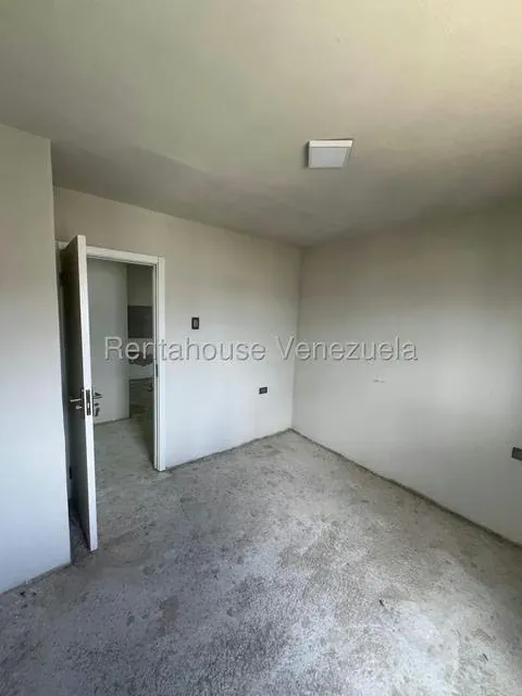 Apartamento (1 Nivel) en Venta en La Piedad Sur, Lara - 25