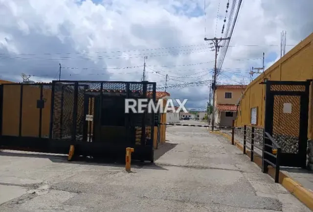 CASA VENTA URB. VILLAS TRABSIDER CABUDARE - 3