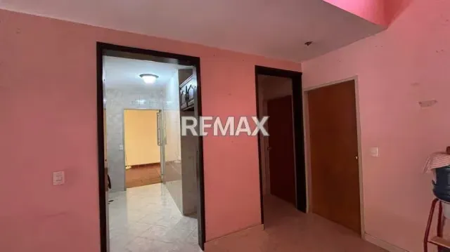 En venta Casa Urb Trigalpa - 9