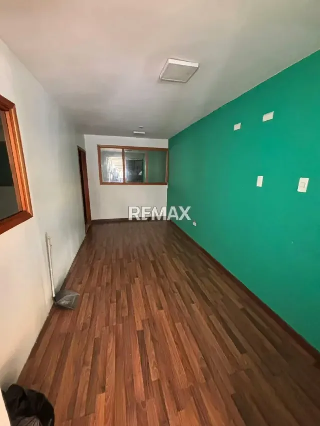 Local en alquiler av 19 de Abril Edf. prevaler