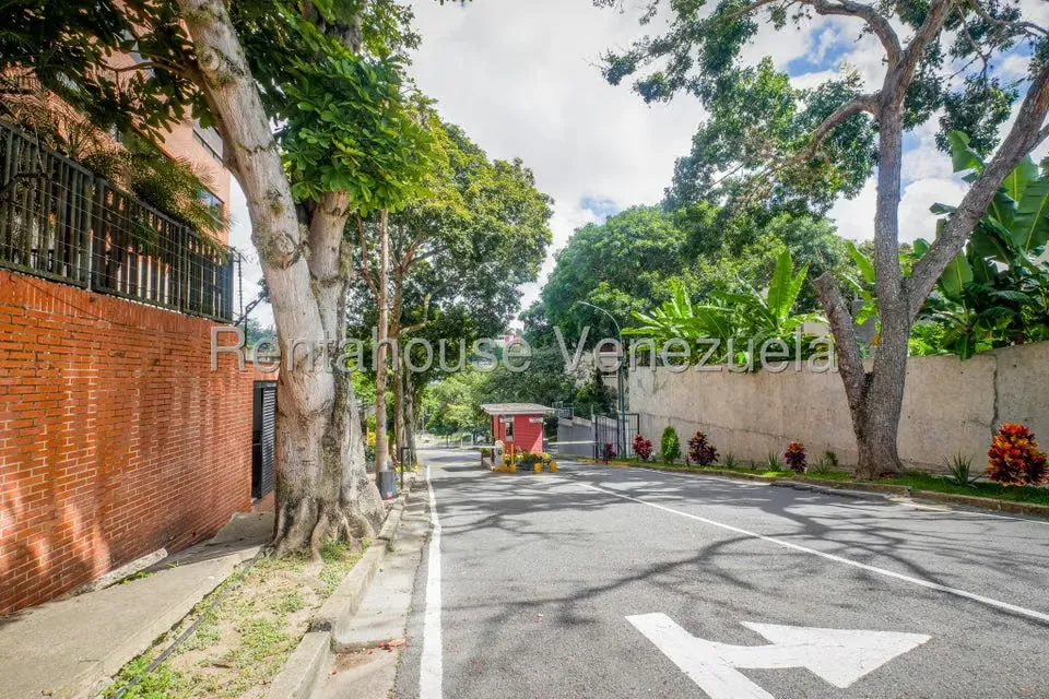 Terreno (Residencial) en Venta en La Tahona, Distrito Metropolitano - 3