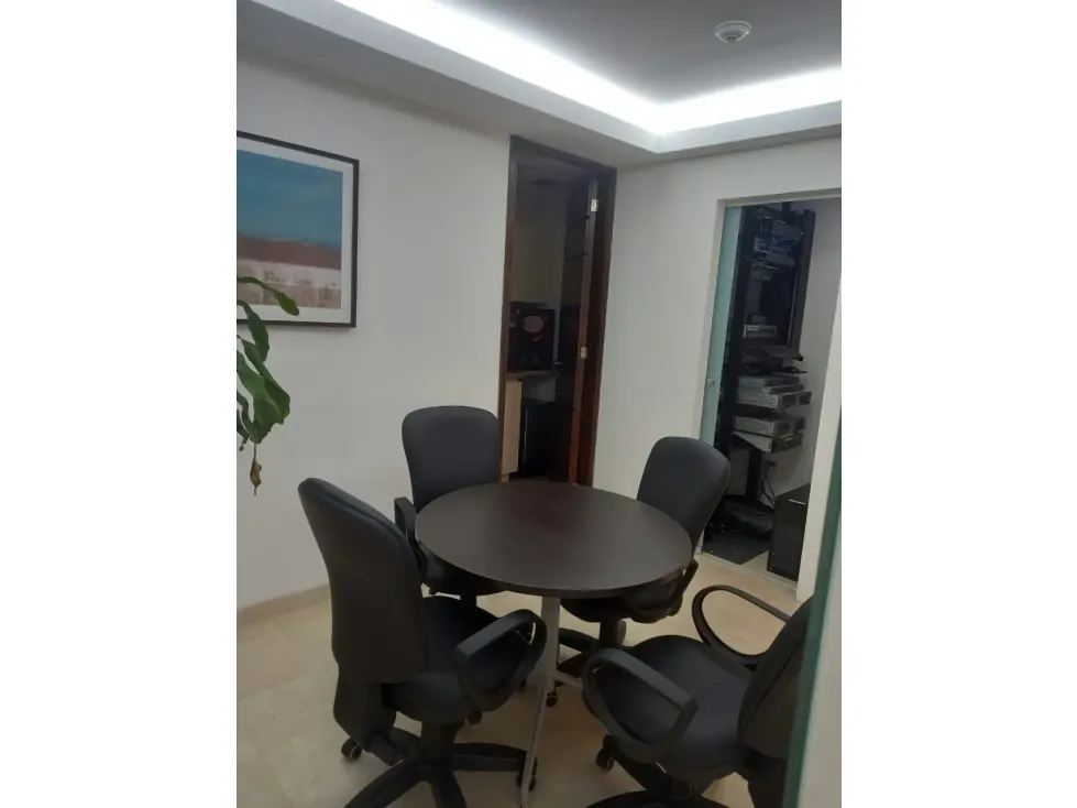 Se vende oficina 400m2 Chuao - 3