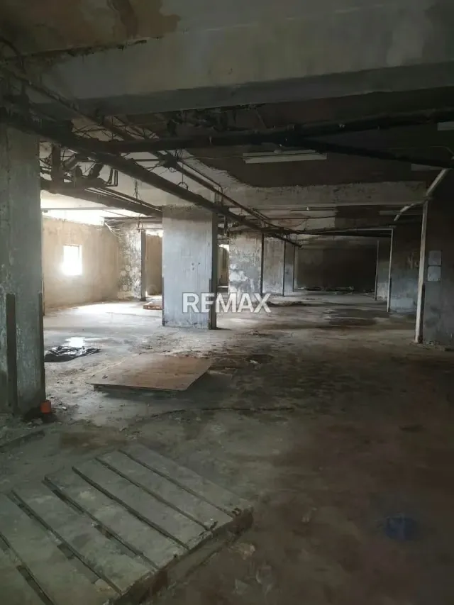 Local Comercial en Venta, Av. San Martín - 4