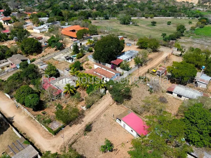 Casa (1 Nivel) en Venta en Agua Viva, Lara - 13