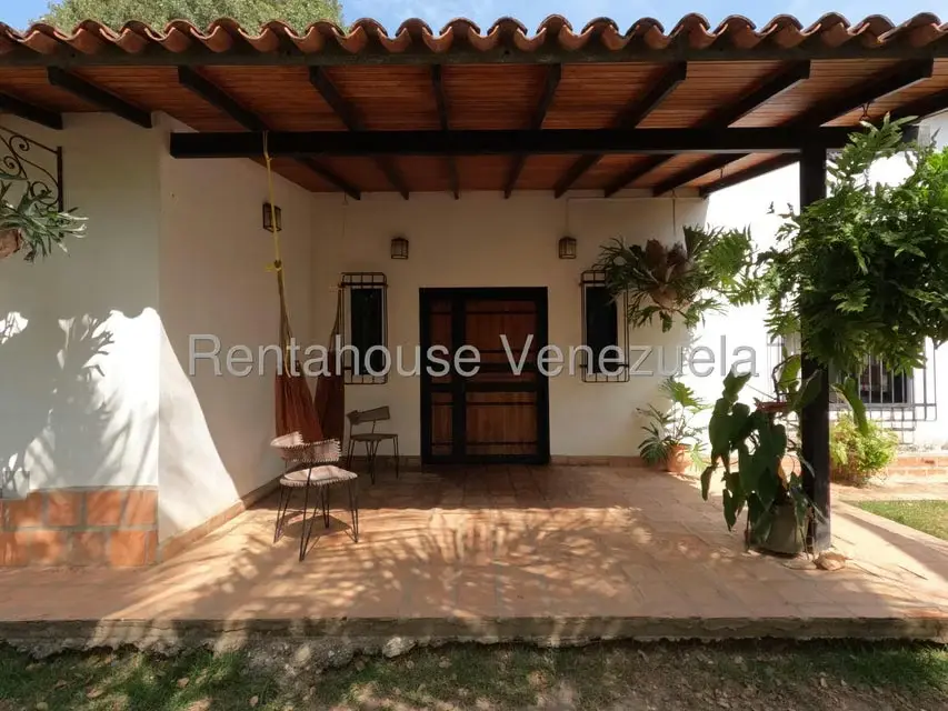 Casa (1 Nivel) en Venta en Agua Viva, Lara - 2