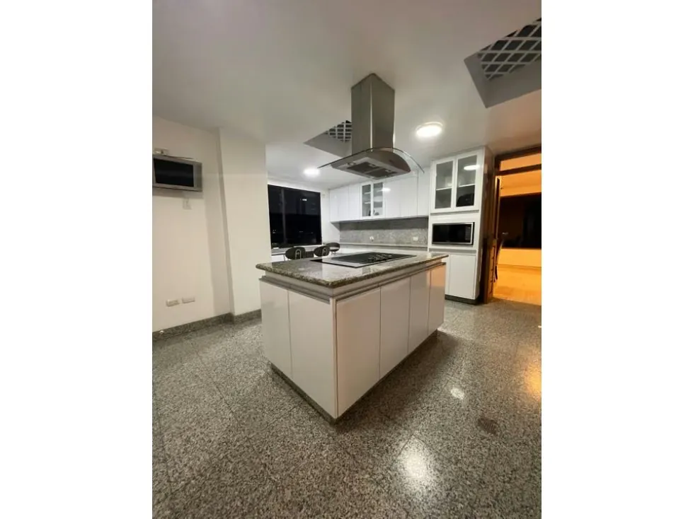 Vendo casa 850m2 Lomas de las Mercedes 4279 - 18