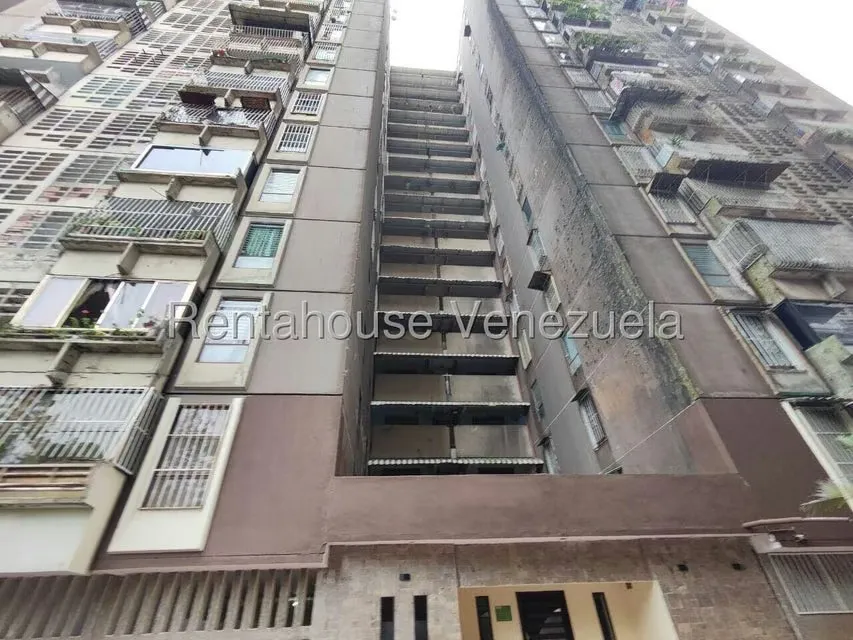 Apartamento (1 Nivel) en Venta en El Encanto, Miranda - 12