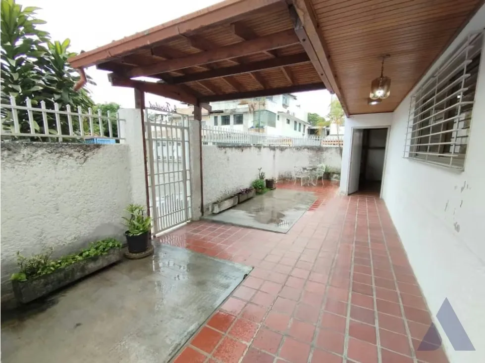 Vendo casa 290m2 La California Sur 1603 - 2
