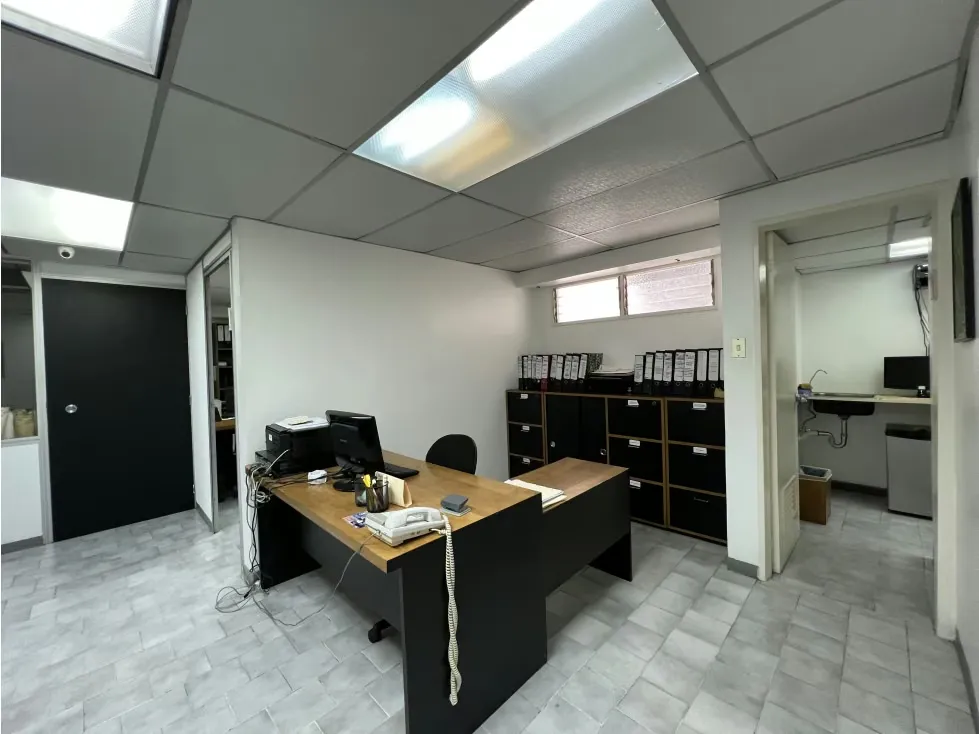 Se Alquila oficina/168M2/2b/Los Dos Caminos/8331 - 11