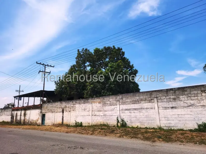 Terreno (Industrial) en Venta en Urbanizacion Industrial Santa Cruz, Aragua - 2