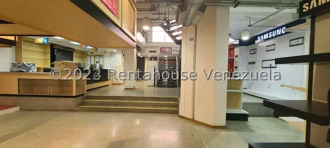 Local Comercial en Venta en Parroquia La Candelaria, Distrito Metropolitano - 3