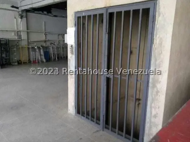 Local Comercial en Venta en Parroquia La Candelaria, Distrito Metropolitano - 10