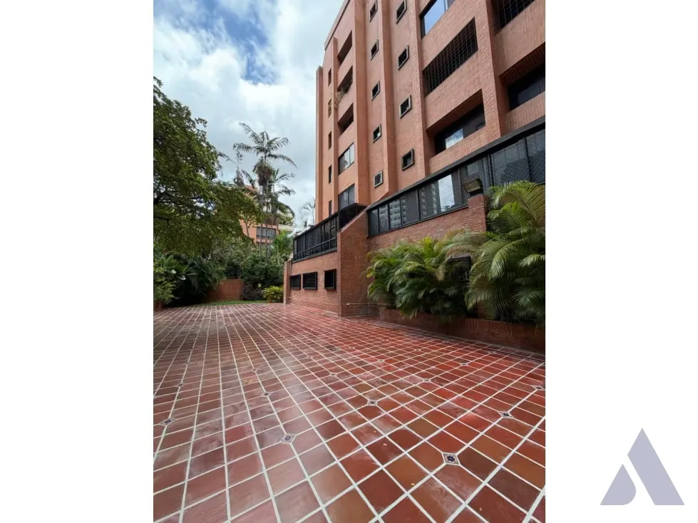 Vendo PB CAMPO ALEGRE 178mts2 con terraza-3H-3B-2 E-1M - 26
